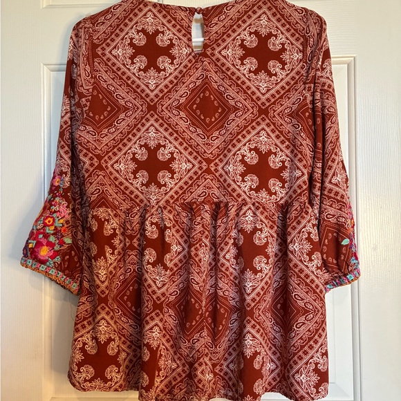 Savanna Jane Multicolor Floral and Geometric Blouse - Picture 6 of 9